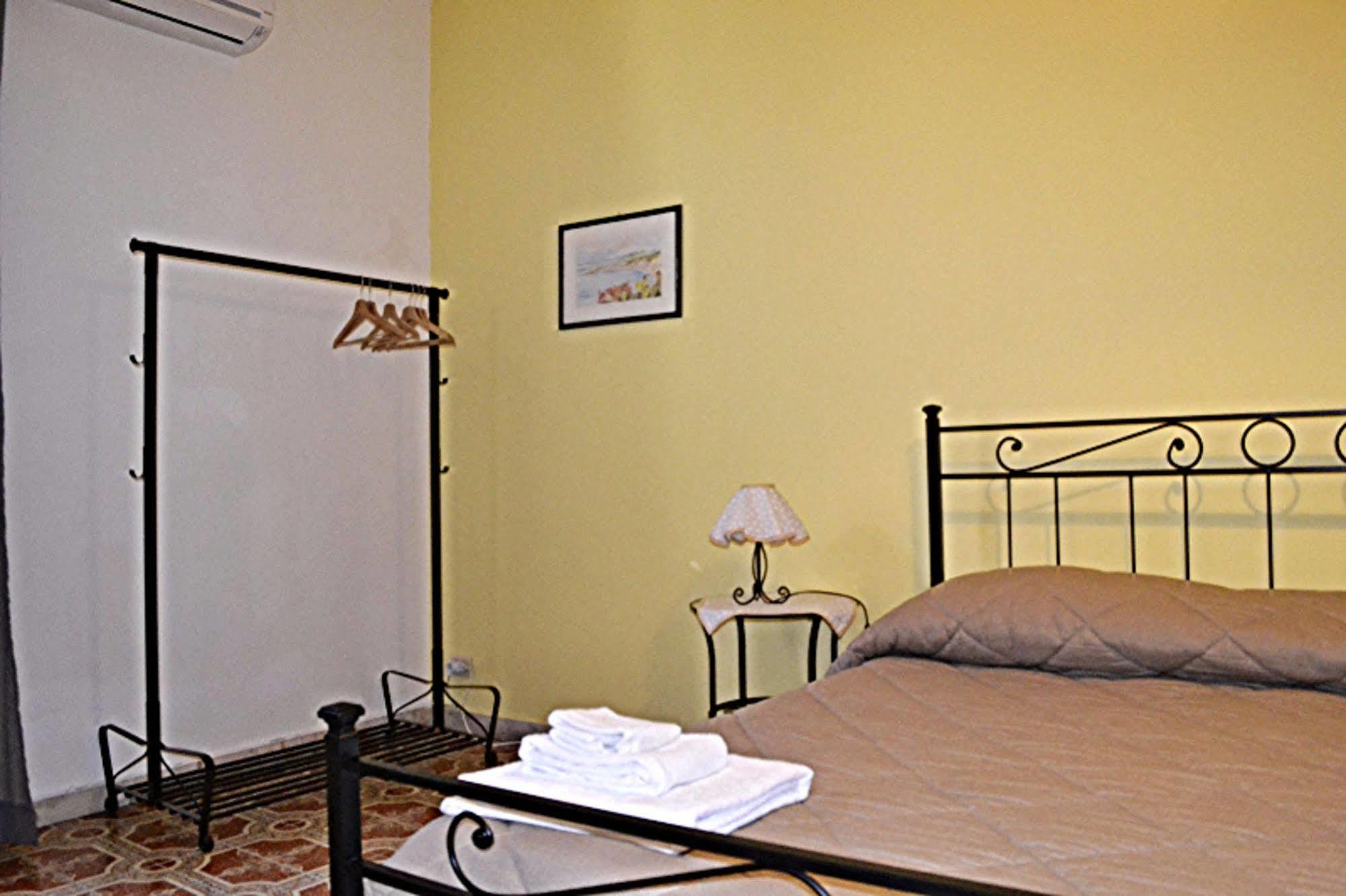 Catania Inn Rooms Exterior photo