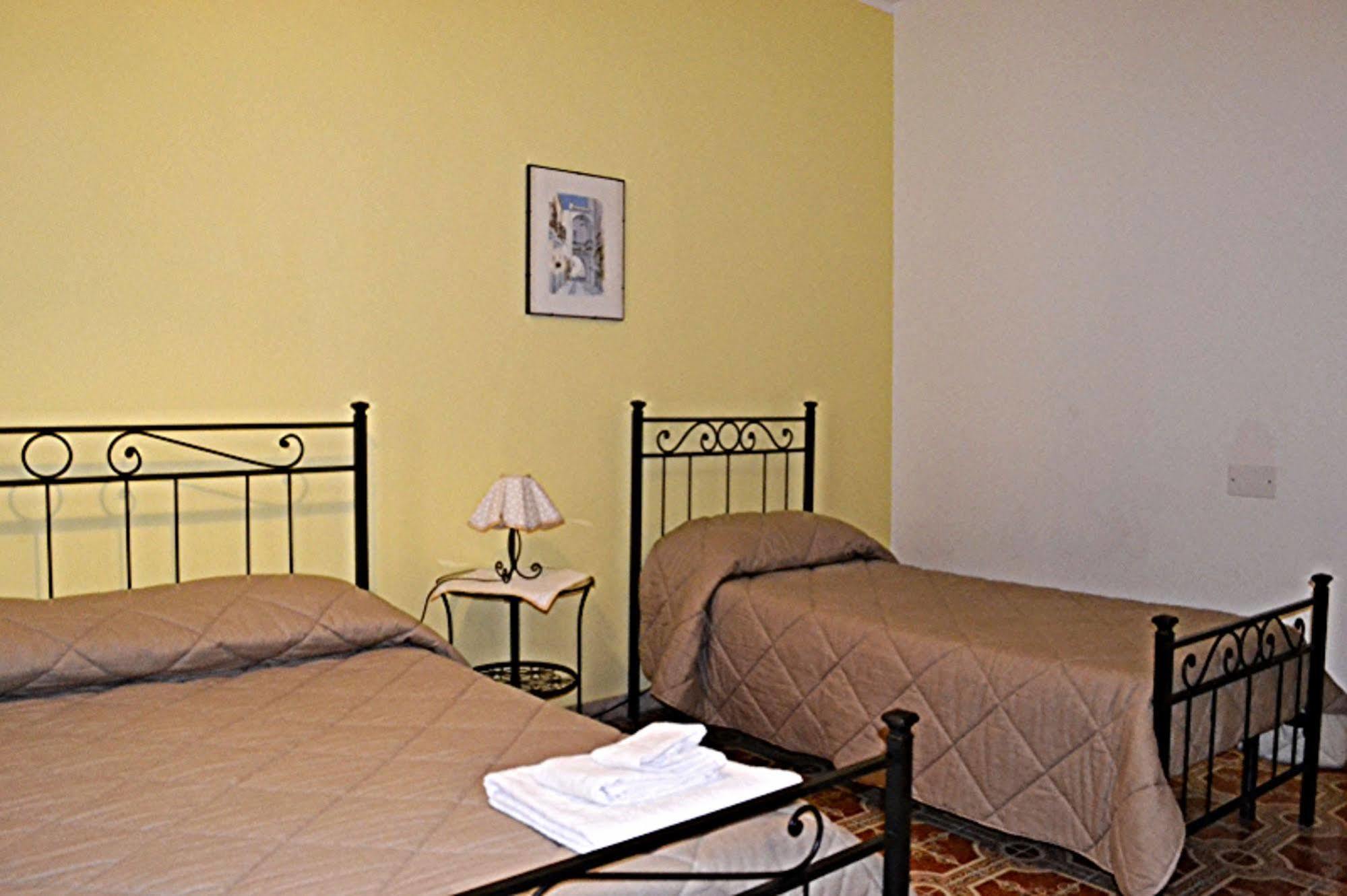 Catania Inn Rooms Exterior photo